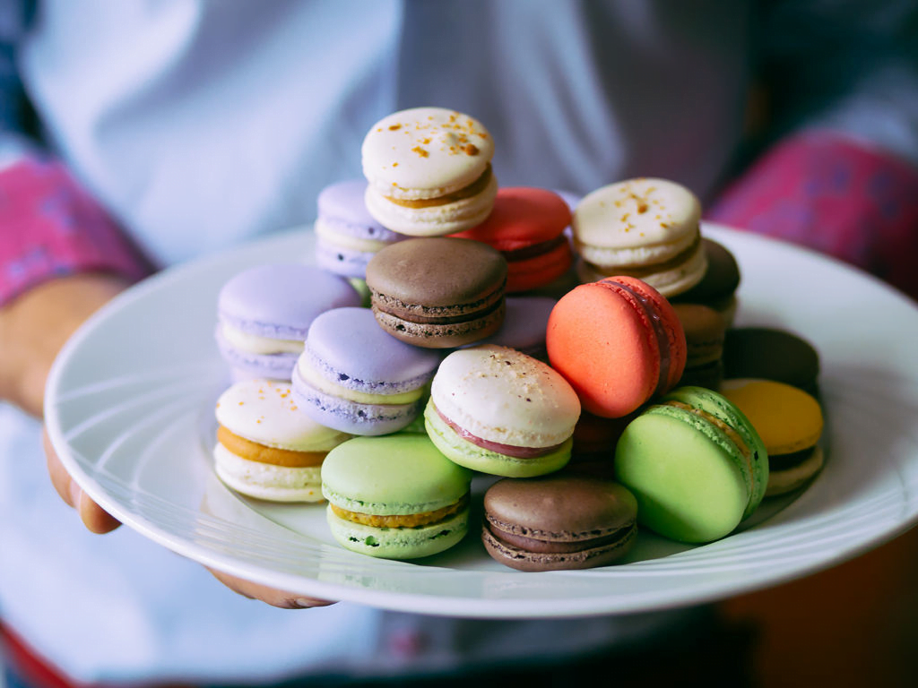 Macarons et canelés de Bordeaux